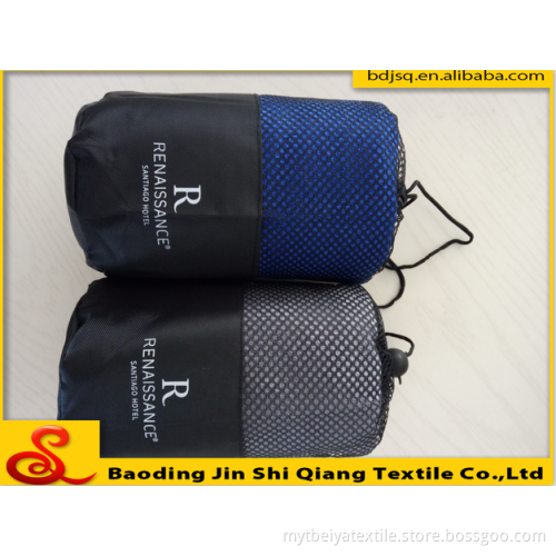 Mesh bag packing microfiber sports towels with logo , gym towel custom logo